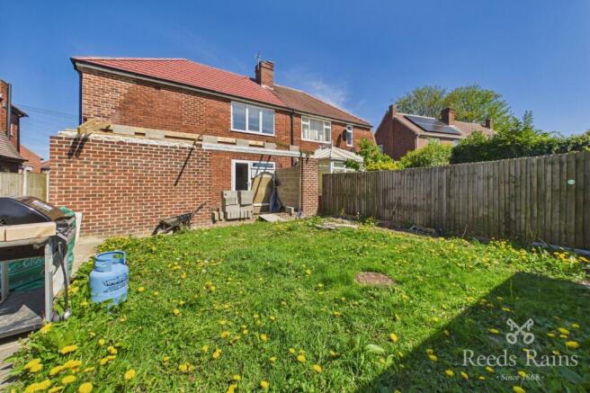 3 bed Semi-Detached for sale Image 7
