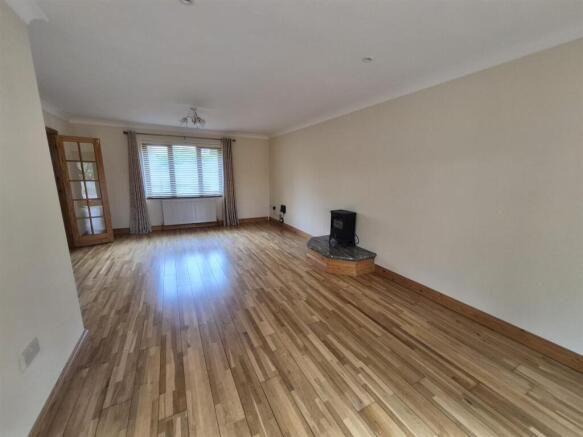 3TS Living Room 1.jpeg