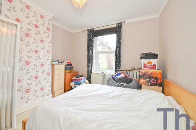 Bedroom 2.JPG