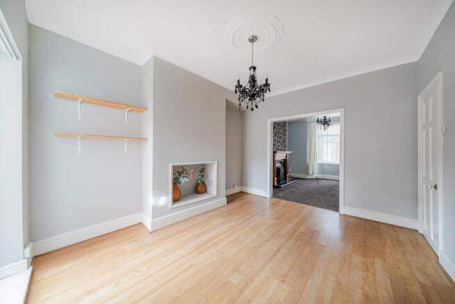 2 bed Terraced for sale Image 5