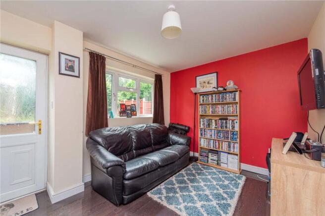 18, Horsechestnut Drive, Telford, TF5 photo 4