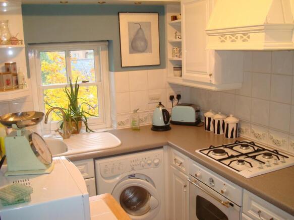 Photo 4
