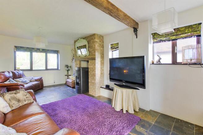 Willow End Sitting R
