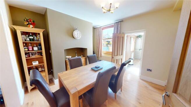 3 bed Terraced for sale Image 4