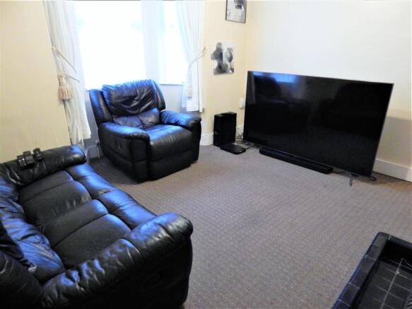 Lounge.JPG