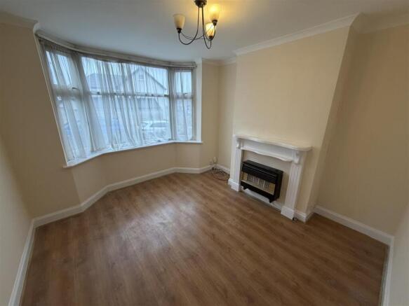 Evenlode Crescent, Coundon, Coventry photo 2