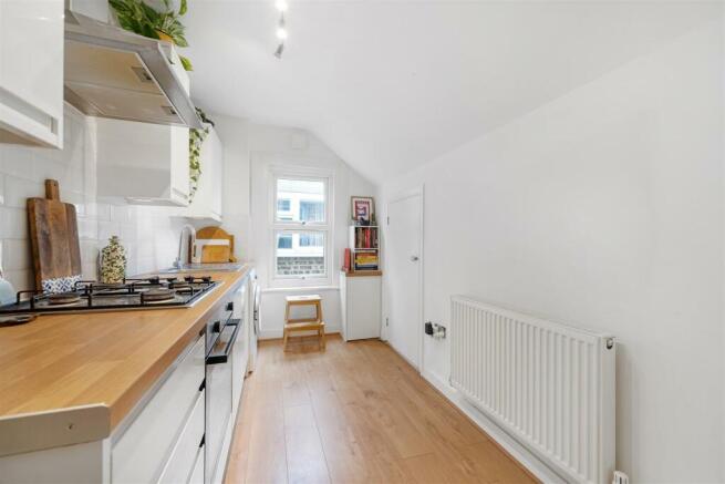 144e Croydon Road-3.jpg