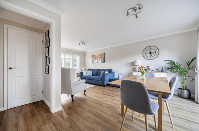 1410660-18-69933d...