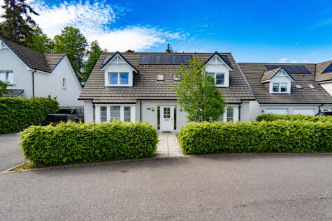 Essich Meadows, Inverness, IV2 6EW