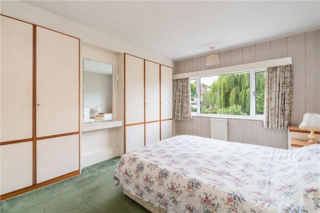 4 bed Semi-Detached for sale Image 9