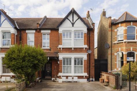Chadwick Road, Leytonstone