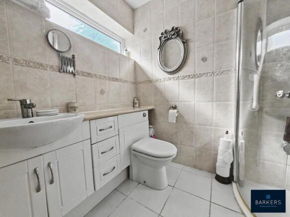 2 bed Semi-Detached Bungalow for sale Image 12