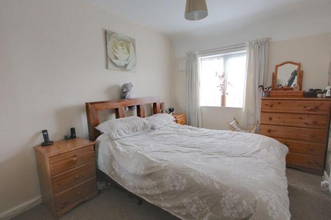 Bedroom 1 (Double)