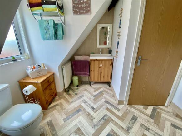 2 bed House for sale Image 11