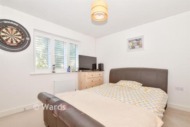 Edmett Way, Maidstone, Kent photo 4