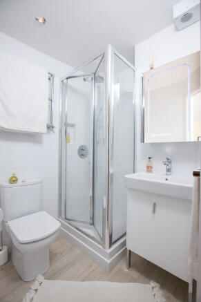 Master En-suite