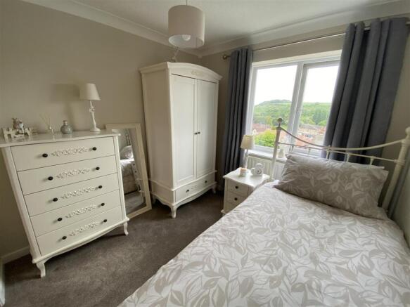 Bedroom no.3 front: