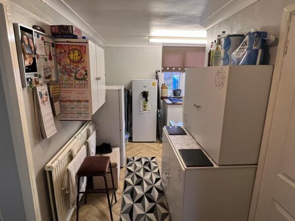 Photo 16