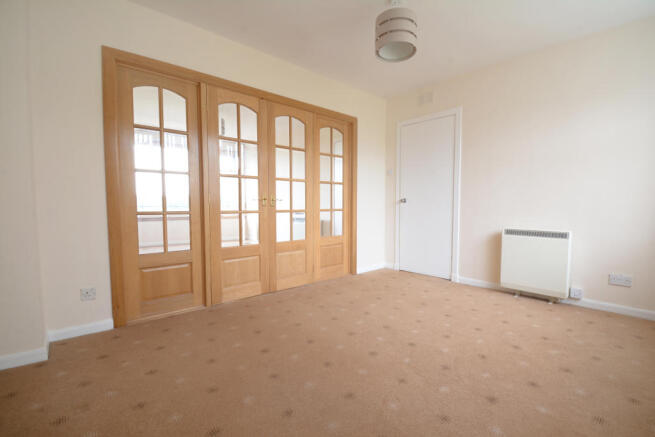 Dining Room to Lounge