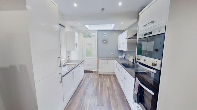 estcourt-terrace-02082022140548.jpg