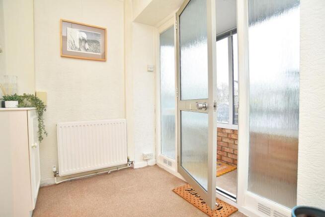 2 bed Semi-Detached for sale Image 11