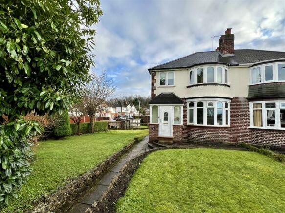 Lyde Green Halesowen 1.jpg