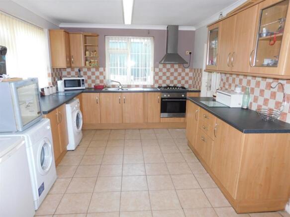 Kitchen 1