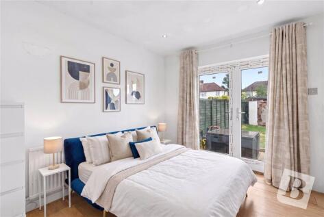 Lancaster Drive, Hornchurch, RM12