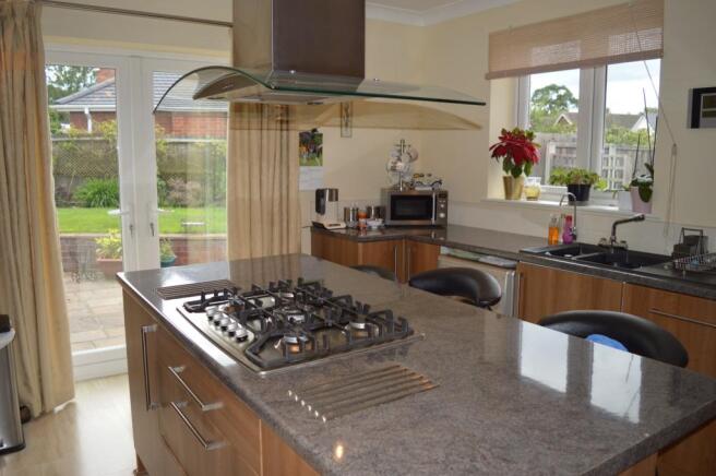 Kitchen/breakfast ro