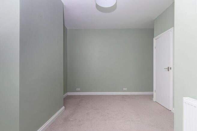 2 bed Terraced to rent Image 8