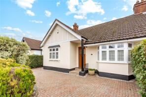 8, Cedar Gardens, Upminster RM14 3DL