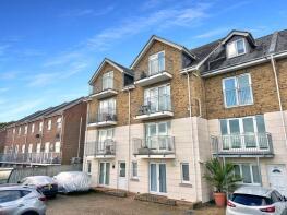 Flat 6, 284, Arctic Road, Cowes PO31 7AG