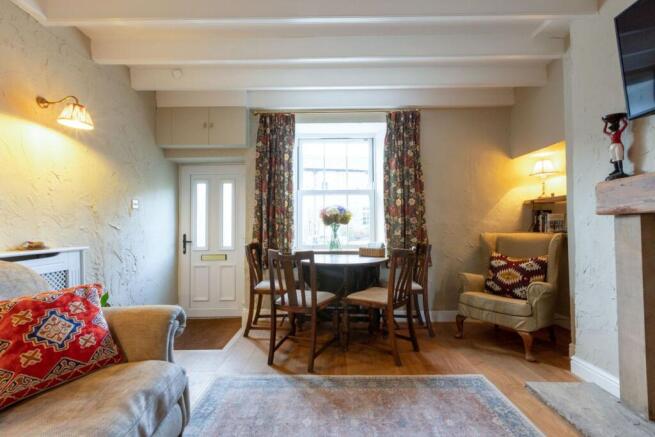 2 bed Terraced for sale Image 5