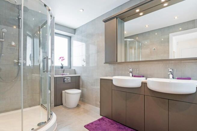 Ensuite