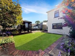 Thirlmere, Twyn Road, Hengoed CF82 7EU