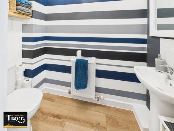 CAM02176G0-PR0810...