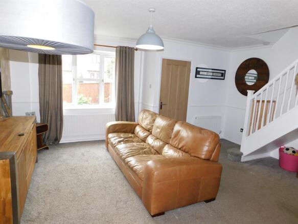 lounge 1