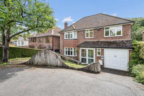 Whitelands Avenue, Chorleywood