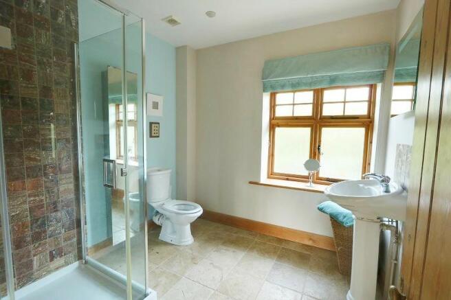Master En-suite
