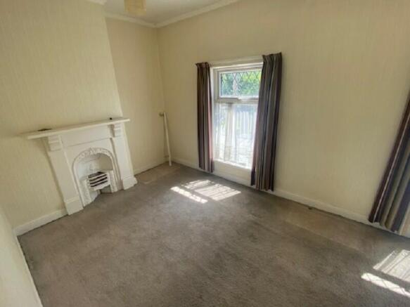 Bedroom 1 & Ensuite Bathroom