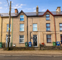 8 Lynton House, Eryri Terrace, A487(t) From Trem Y Wyddfa To Bro Llewelyn, Penrhyndeudraeth LL48 6AT