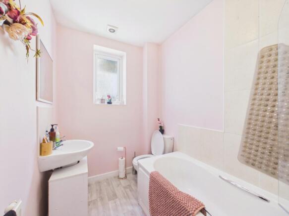 3 bed End of Terrace for sale Image 9