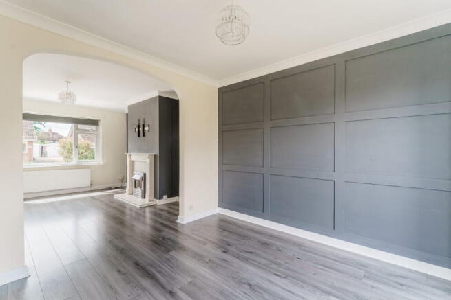 3 bed Semi-Detached for sale Image 8