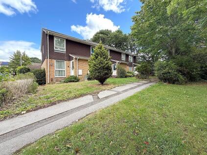Meadowsweet Road, Creekmoor, Poole, BH17