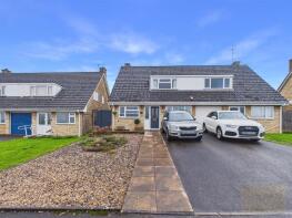 97, Oldbury Orchard, Churchdown, Gloucester GL3 2NX