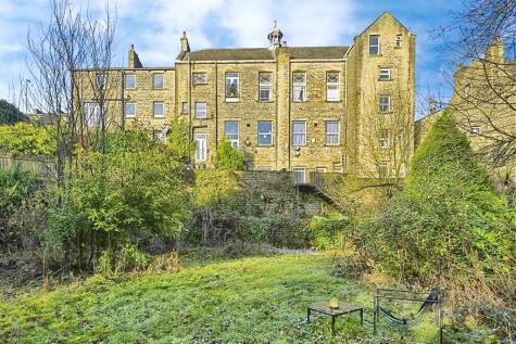 Oldham Road, Sowerby Bridge