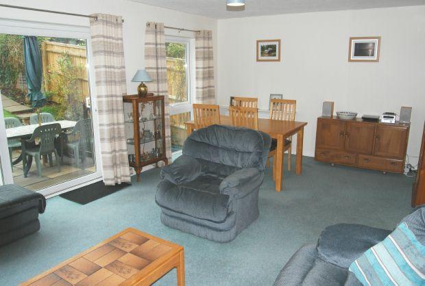 Sitting/Dining Room