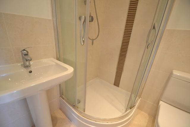ENSUITE 2