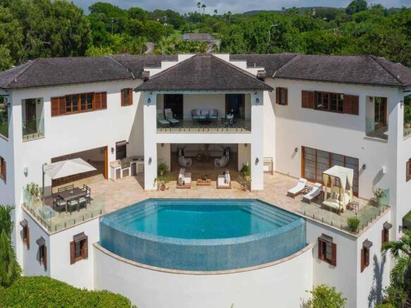 Fountainhead, Sandy Lane
