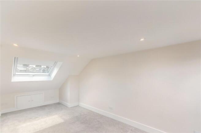 Bedroom 1 P2
